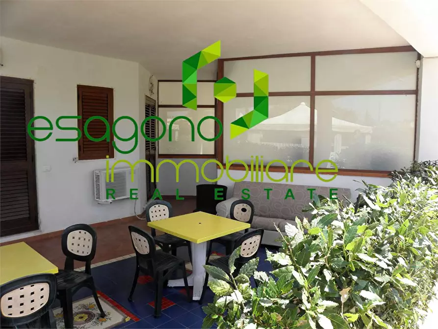 Immagine 12 di Villa in vendita  a Siracusa