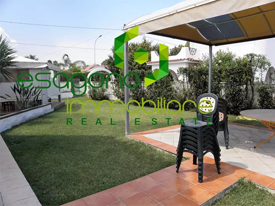 Immagine 14 di Villa in vendita  a Siracusa