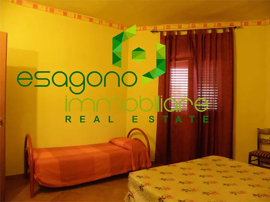 Immagine 22 di Villa in vendita  a Siracusa