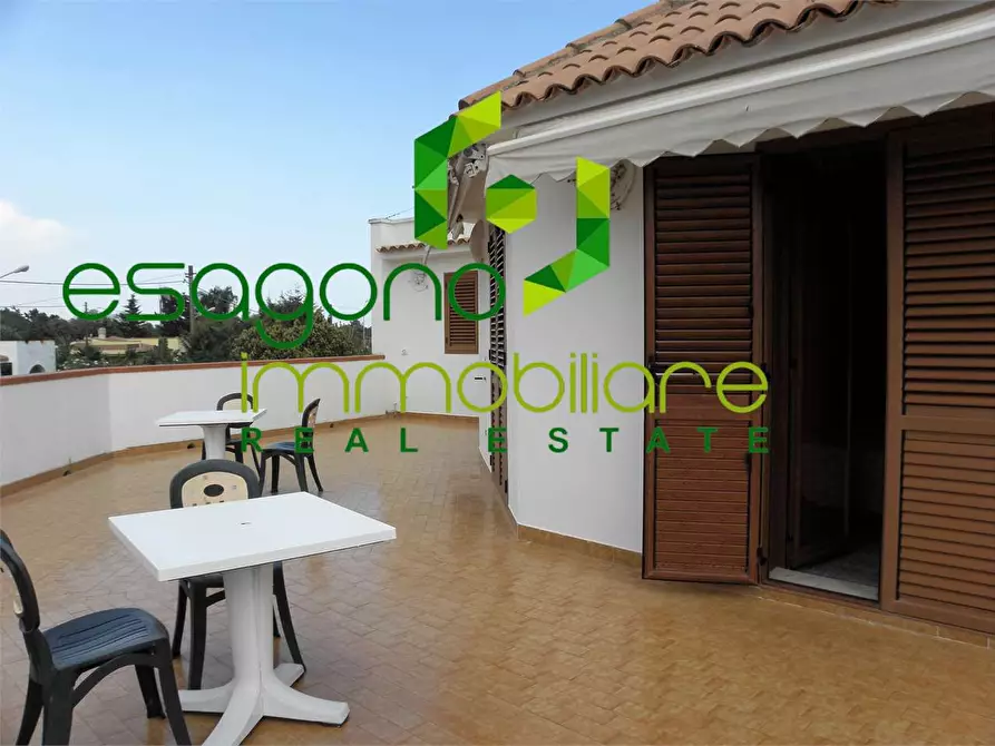 Immagine 33 di Villa in vendita  a Siracusa