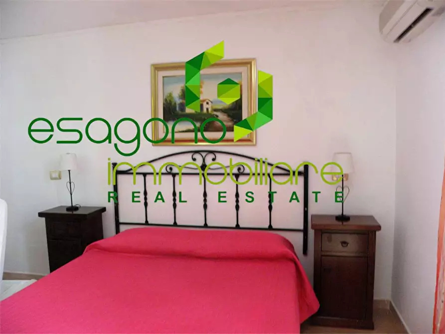 Immagine 36 di Villa in vendita  a Siracusa