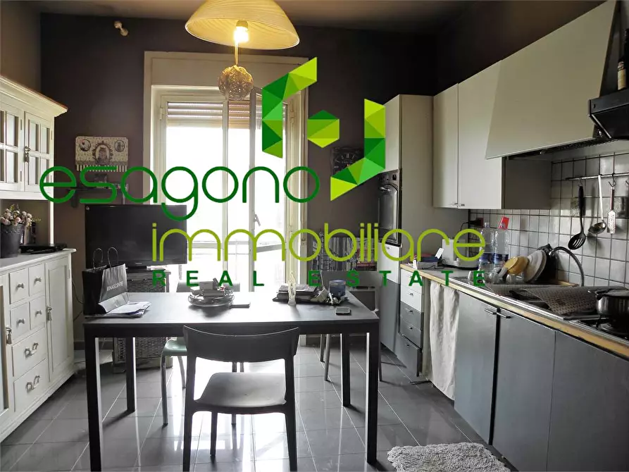 Immagine 8 di Quadrilocale in vendita  a Siracusa