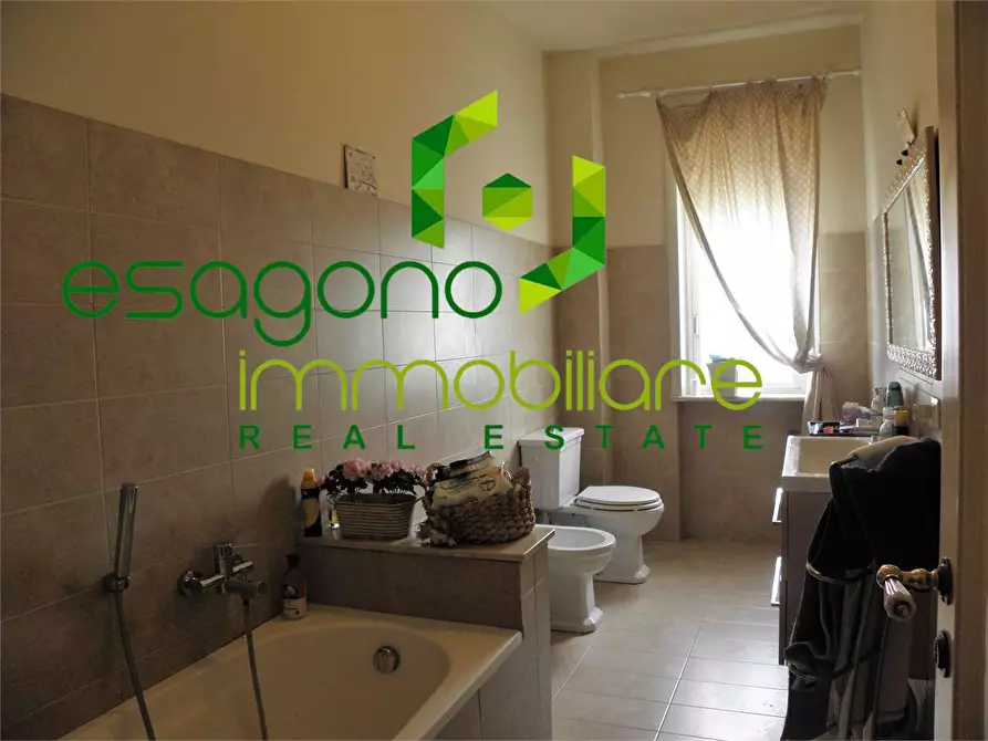 Immagine 10 di Quadrilocale in vendita  a Siracusa