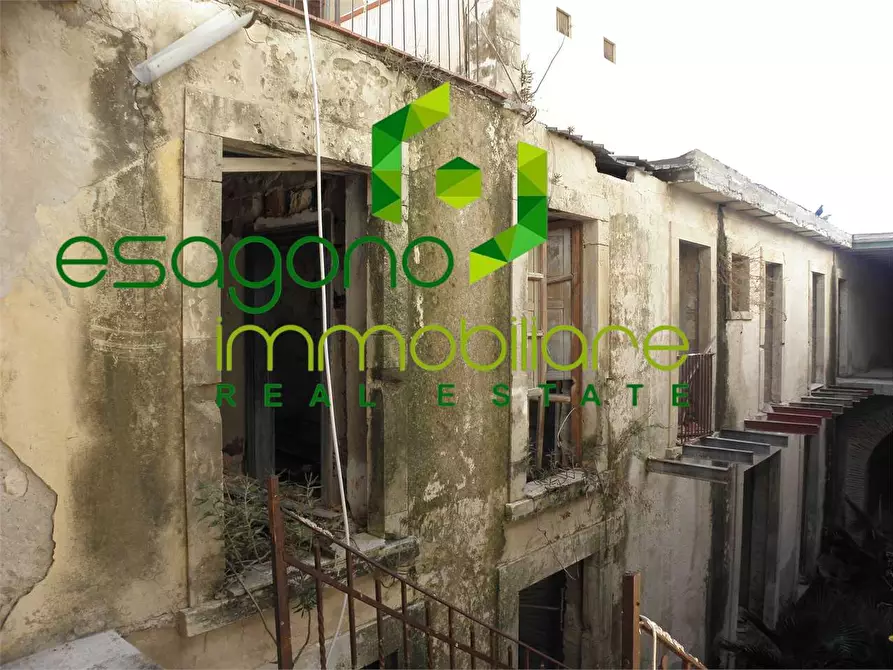 Immagine 5 di Quadrilocale in vendita  in Via Bengasi a Siracusa