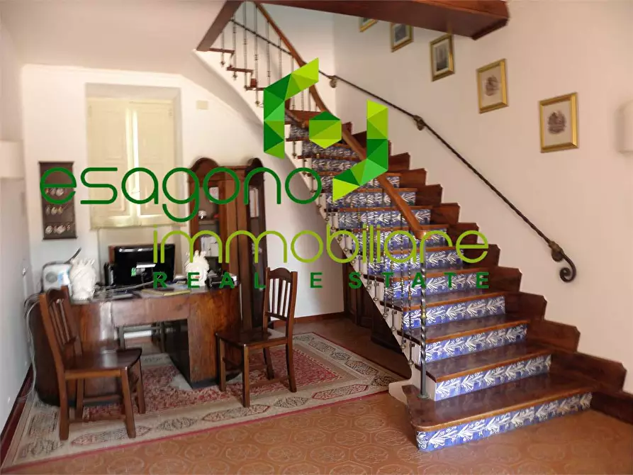 Immagine 9 di Villa in vendita  a Siracusa