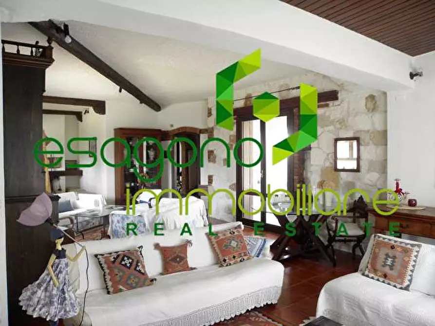 Immagine 23 di Villa in vendita  a Siracusa