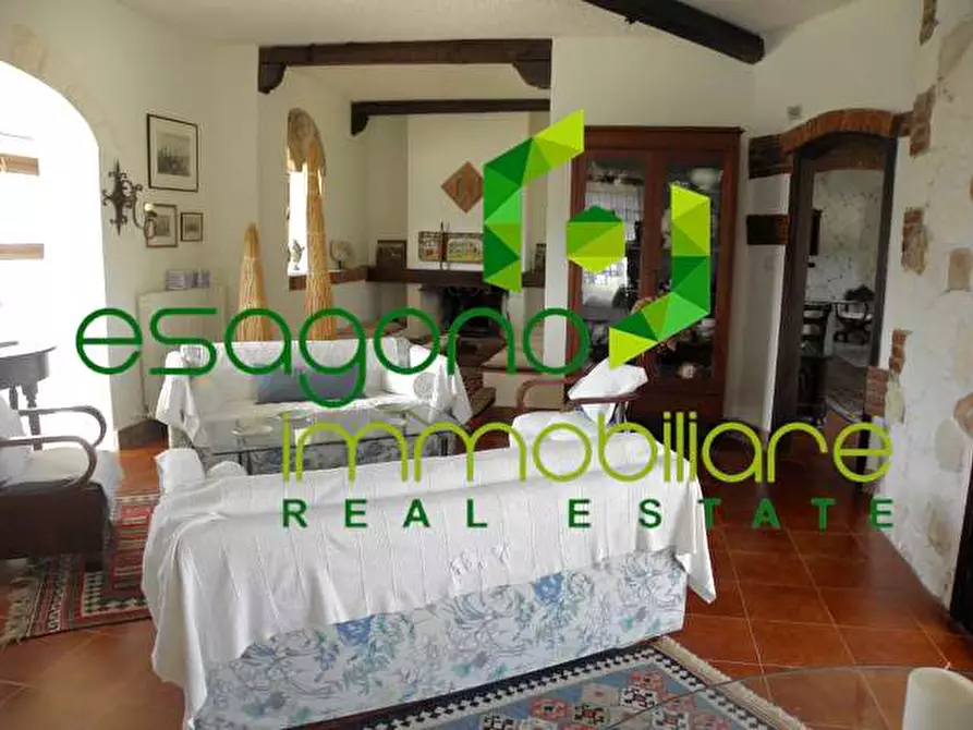 Immagine 25 di Villa in vendita  a Siracusa