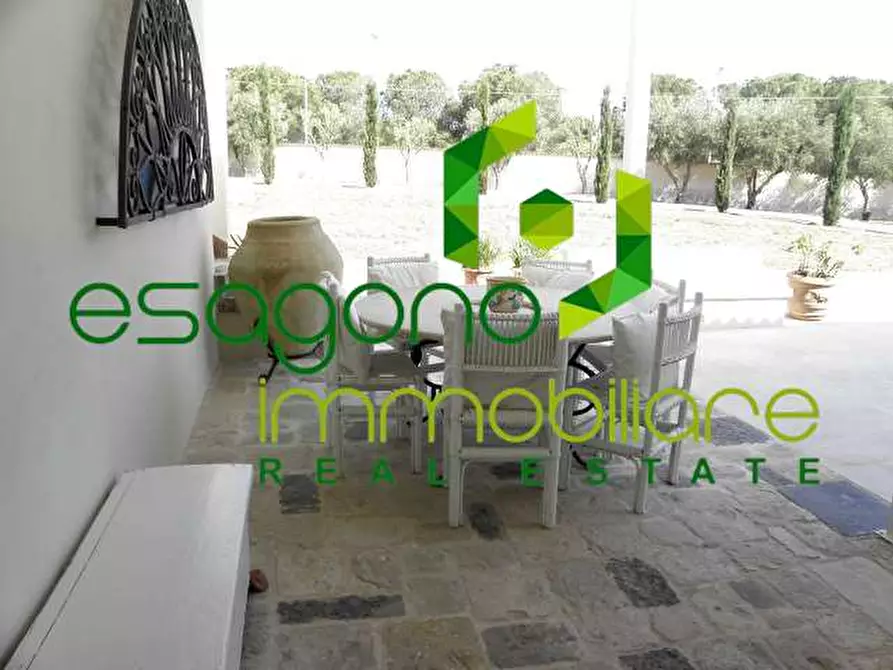 Immagine 1 di Villa in vendita  a Siracusa