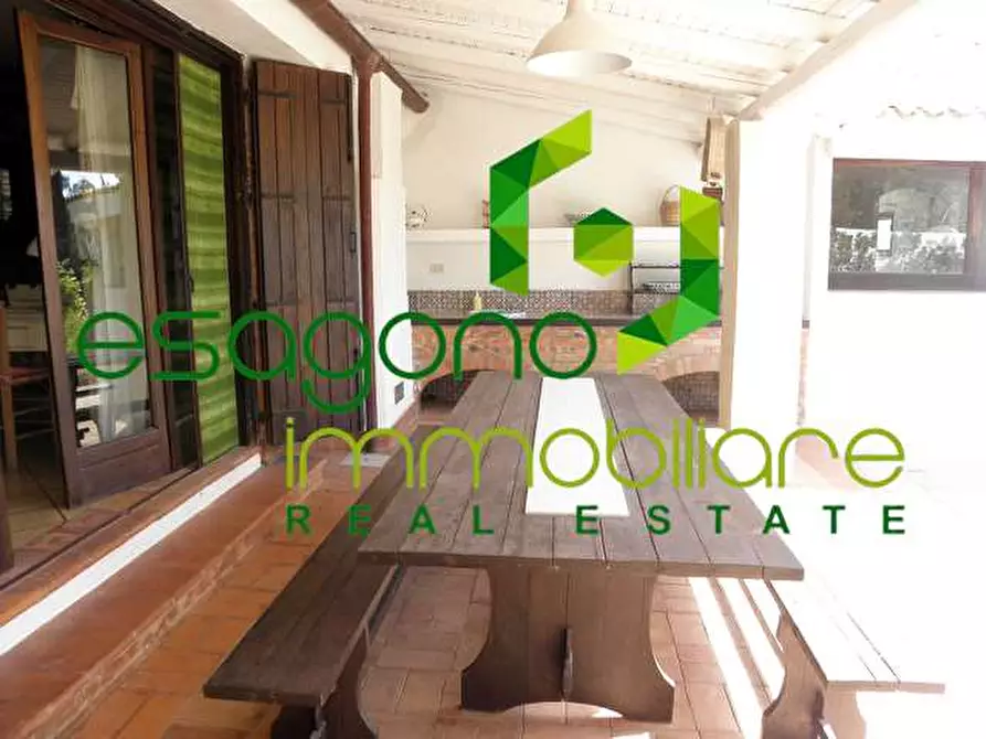 Immagine 31 di Villa in vendita  a Siracusa