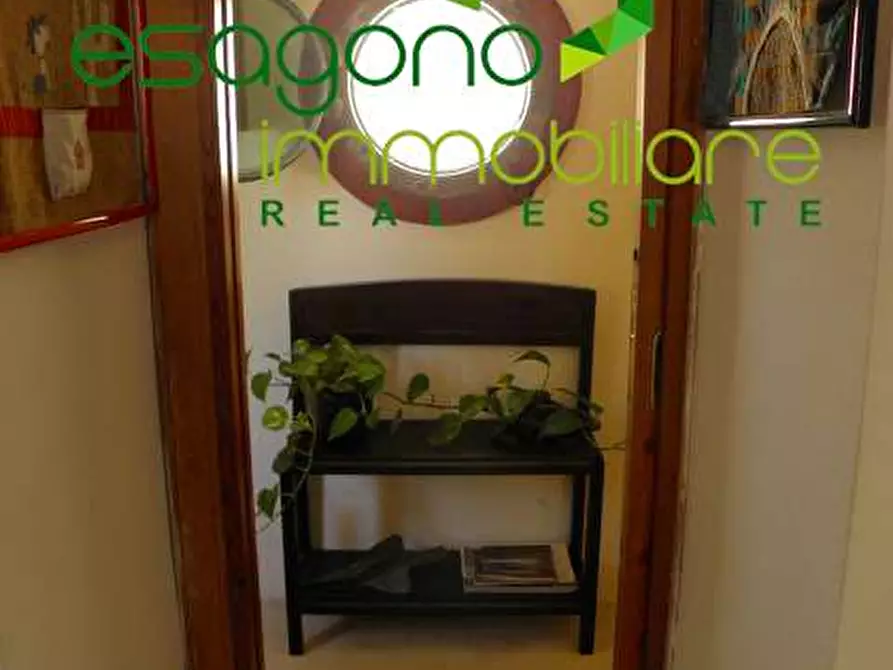 Immagine 34 di Villa in vendita  a Siracusa