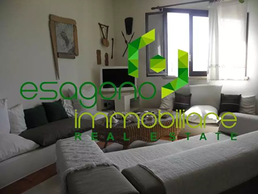 Immagine 35 di Villa in vendita  a Siracusa