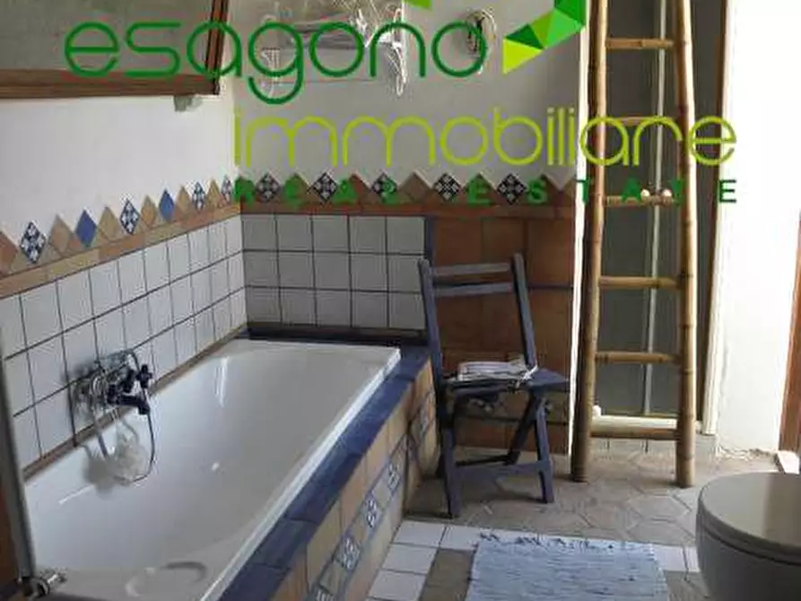 Immagine 36 di Villa in vendita  a Siracusa