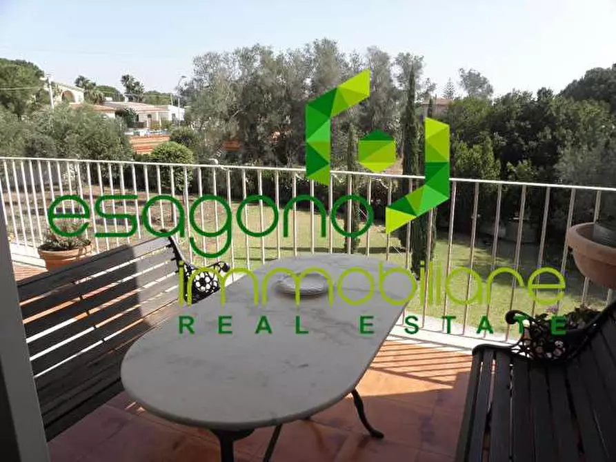 Immagine 38 di Villa in vendita  a Siracusa