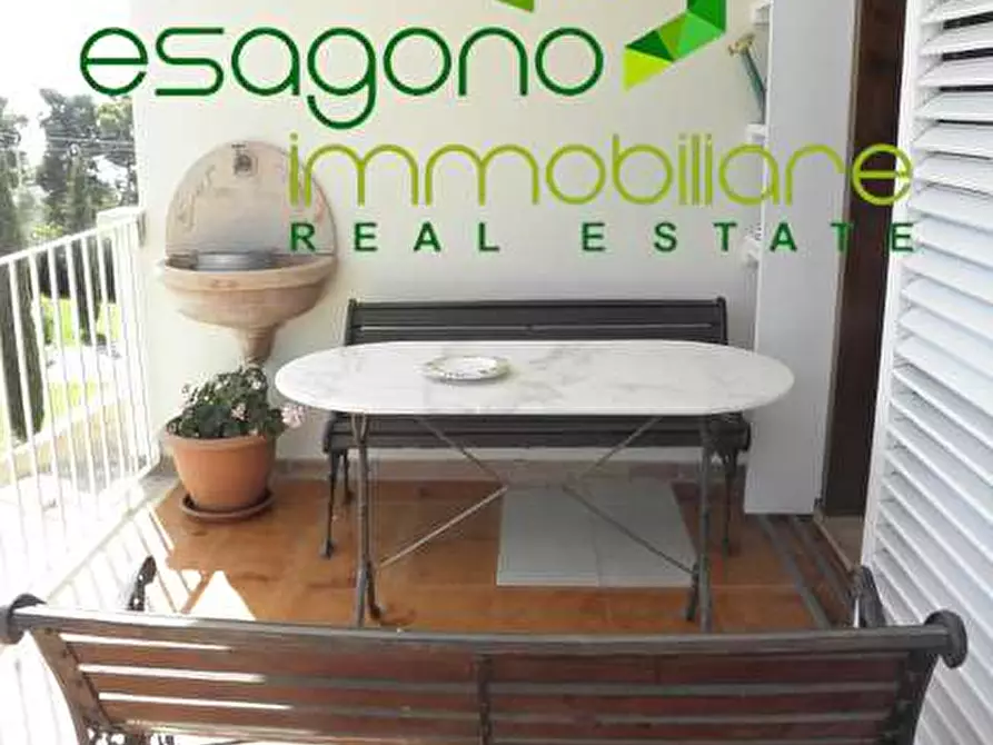 Immagine 41 di Villa in vendita  a Siracusa