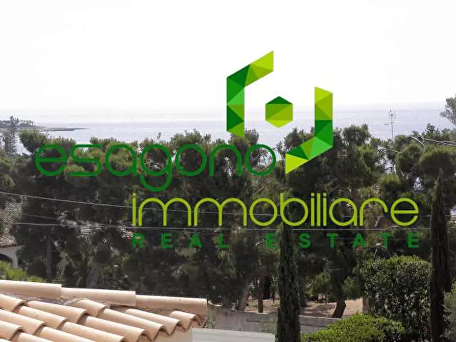 Immagine 15 di Villa in vendita  a Siracusa