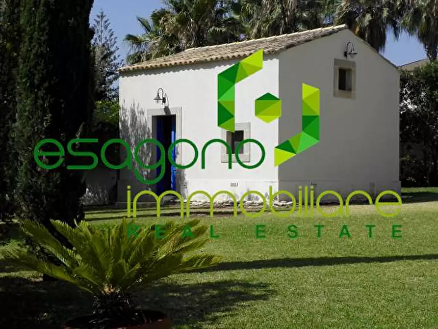 Immagine 64 di Villa in vendita  a Siracusa