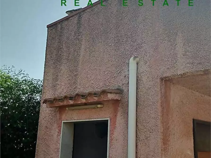 Immagine 4 di Villa in vendita  a Siracusa