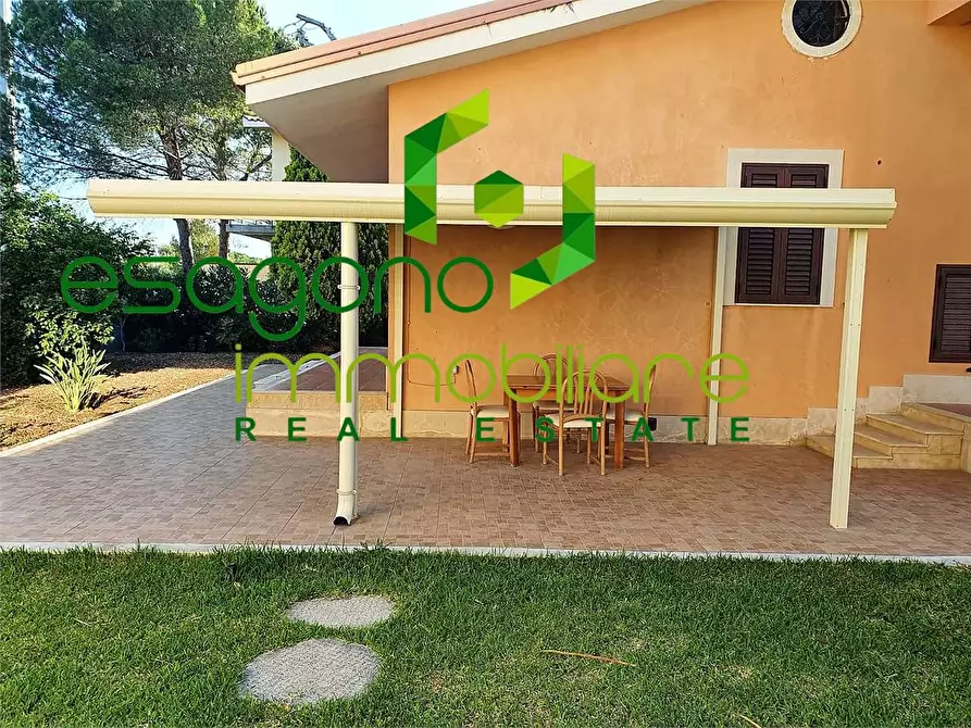 Immagine 5 di Villa in affitto  a Siracusa