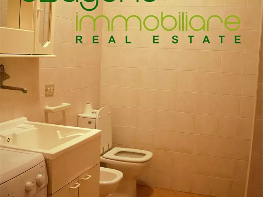 Immagine 12 di Trilocale in vendita  a Siracusa