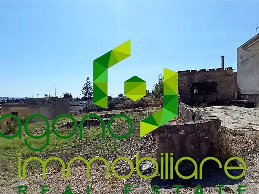 Immagine 8 di Villa in vendita  a Siracusa