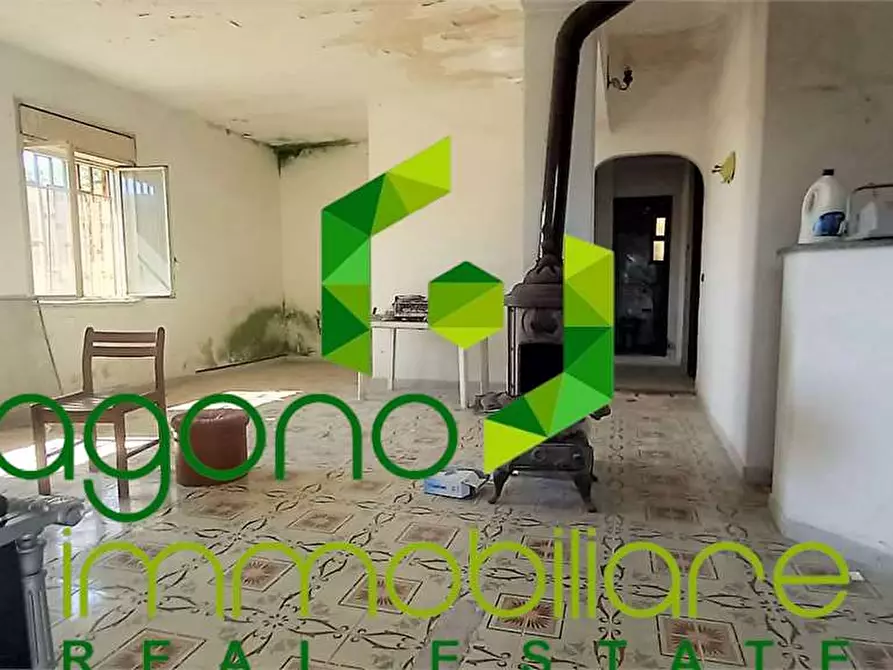 Immagine 1 di Villa in vendita  a Siracusa