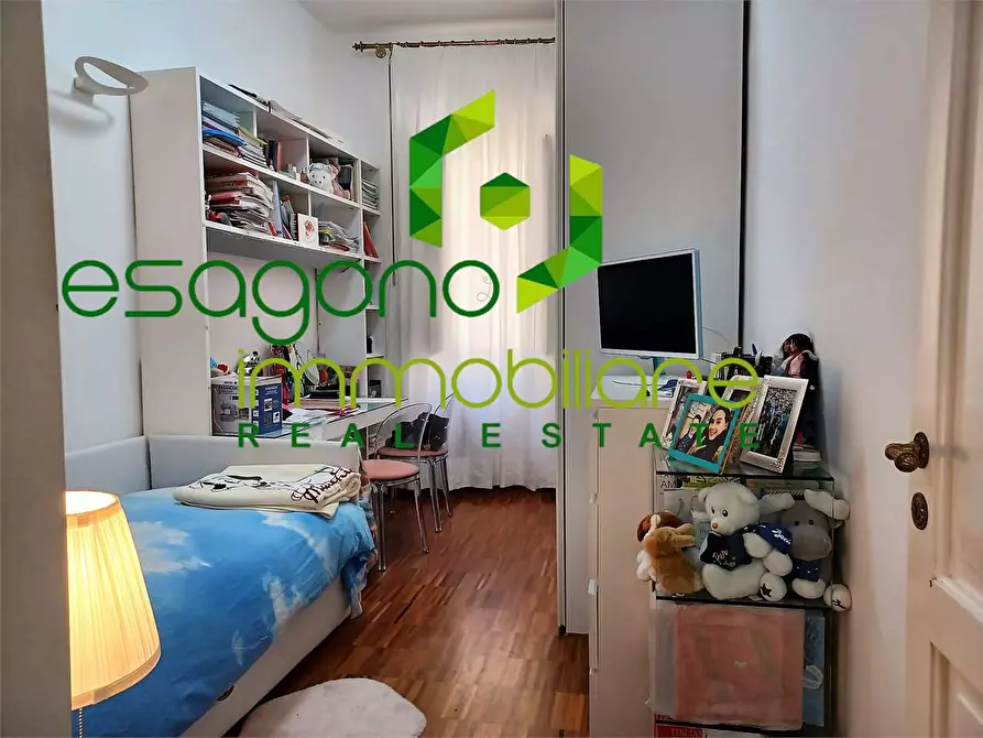 Immagine 23 di Stabile in vendita  a Siracusa