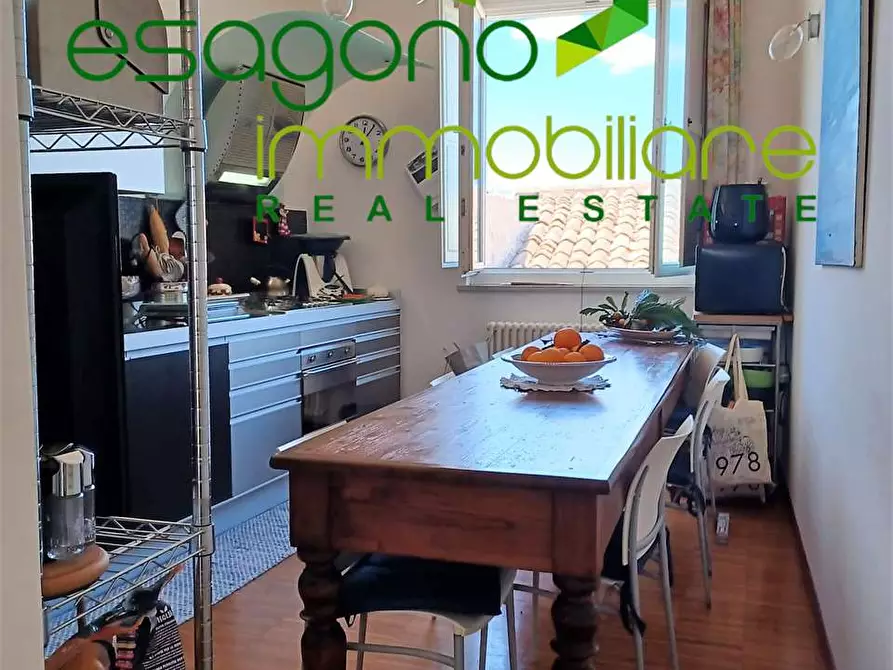 Immagine 10 di Stabile in vendita  a Siracusa