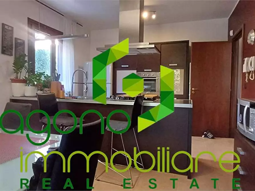 Immagine 20 di Villa in vendita  in Via Randone a Siracusa