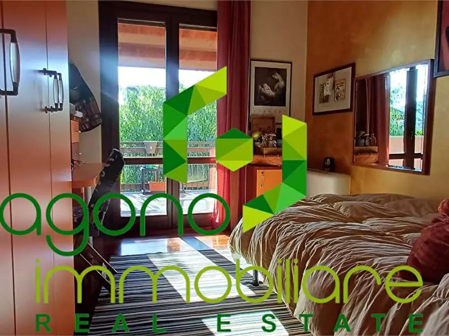 Immagine 28 di Villa in vendita  in Via Randone a Siracusa