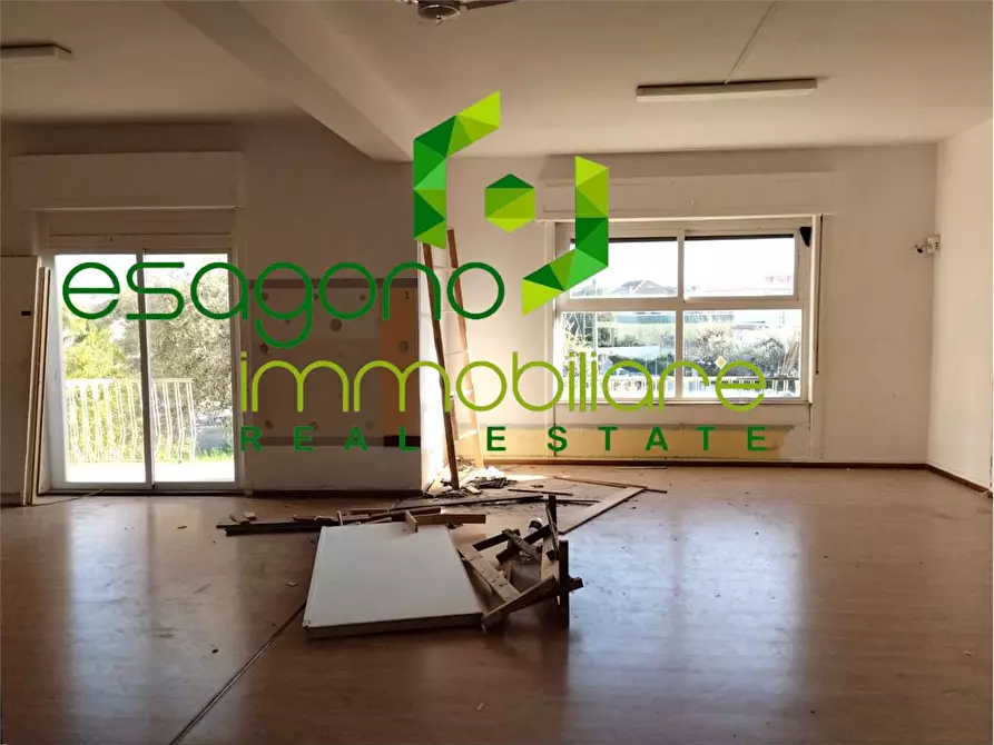 Immagine 4 di Villa in vendita  a Siracusa