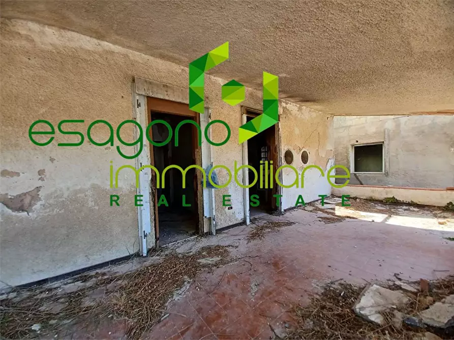 Immagine 5 di Villa in vendita  a Siracusa