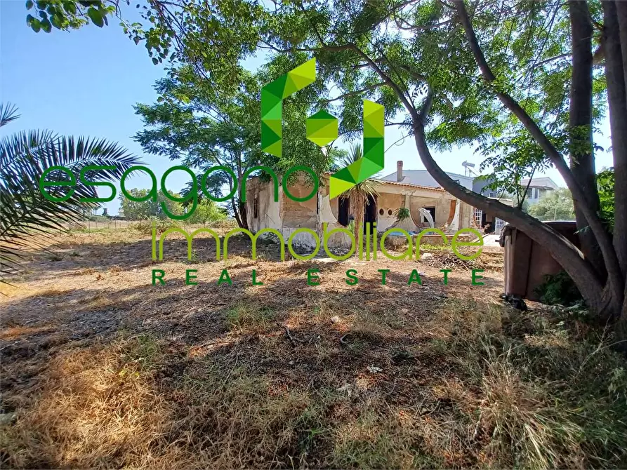 Immagine 6 di Villa in vendita  a Siracusa