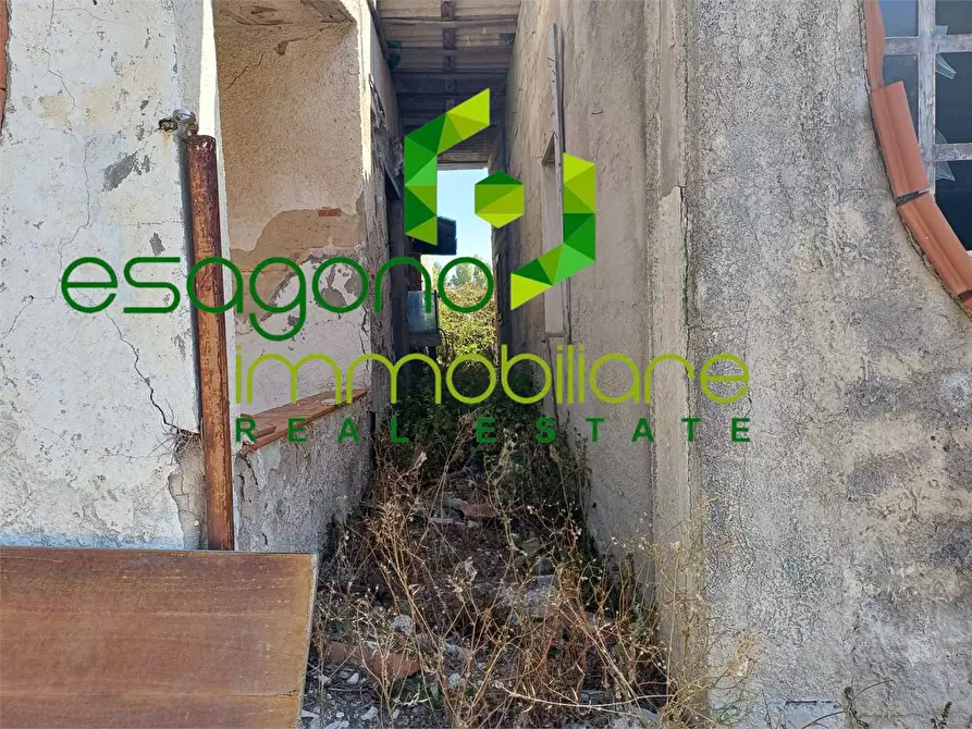 Immagine 15 di Villa in vendita  a Siracusa