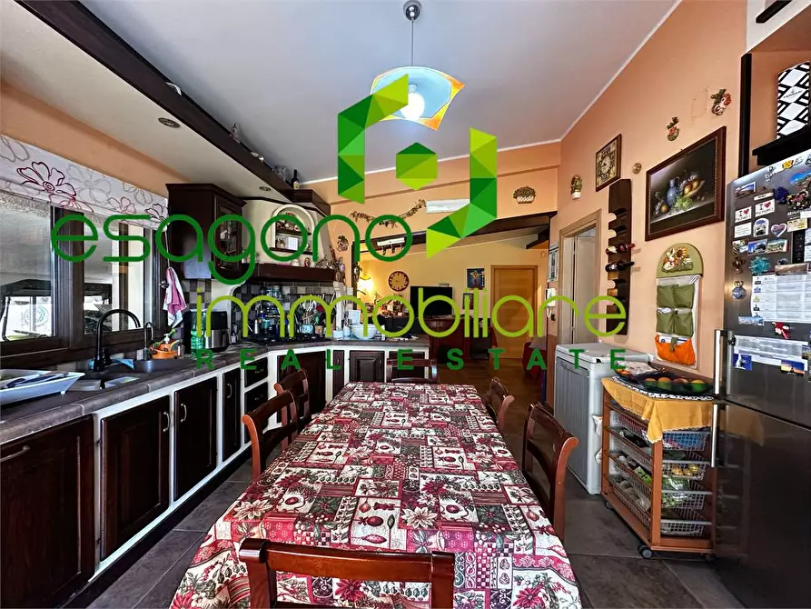 Immagine 13 di Villa in vendita  a Siracusa