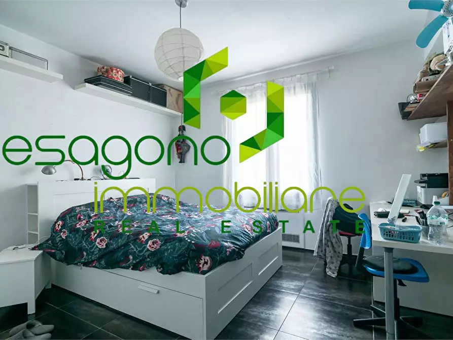 Immagine 9 di Villa in vendita  in Traversa Fontana Mortella a Siracusa