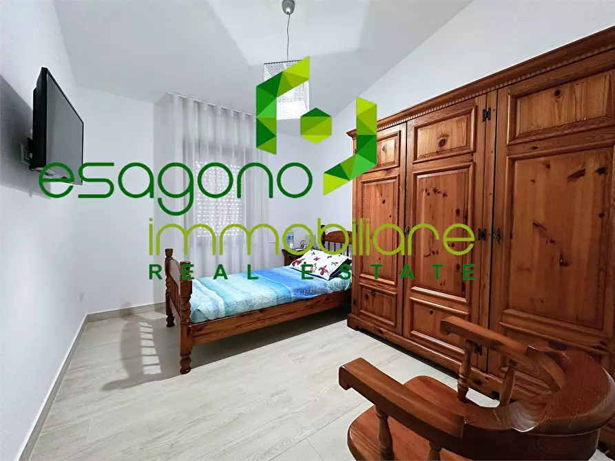 Immagine 13 di Villa in vendita  a Siracusa