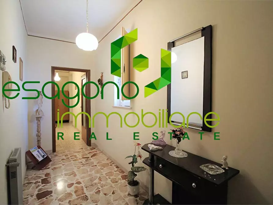 Immagine 1 di Appartamento in vendita  a Siracusa