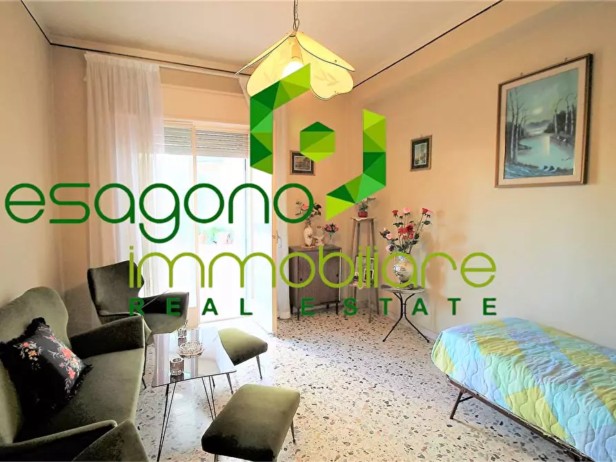 Immagine 2 di Appartamento in vendita  a Siracusa