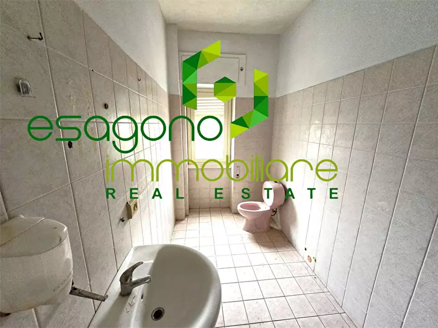 Immagine 10 di Appartamento in vendita  a Siracusa