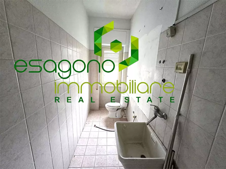 Immagine 13 di Appartamento in vendita  a Siracusa