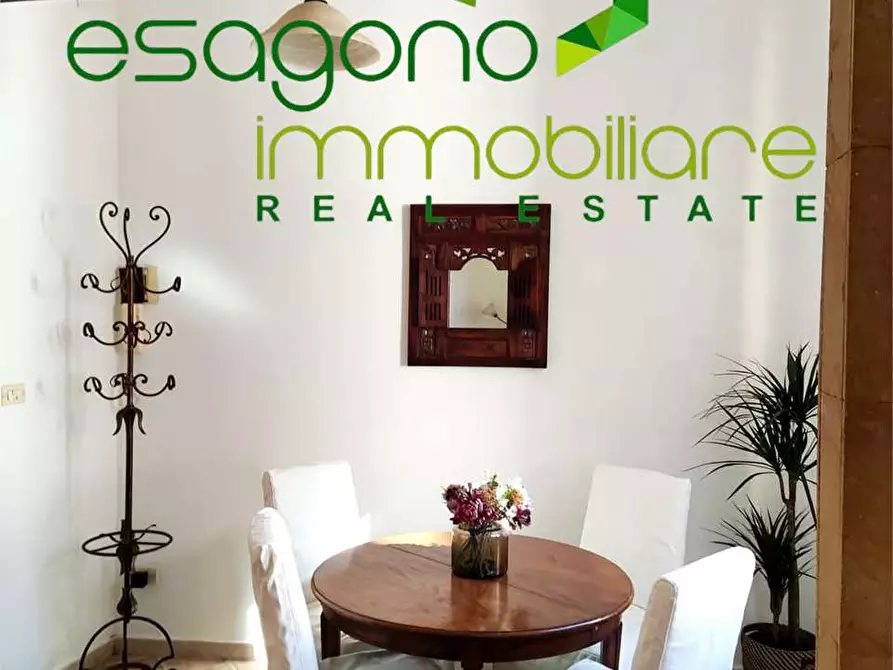 Immagine 13 di Appartamento in vendita  a Siracusa