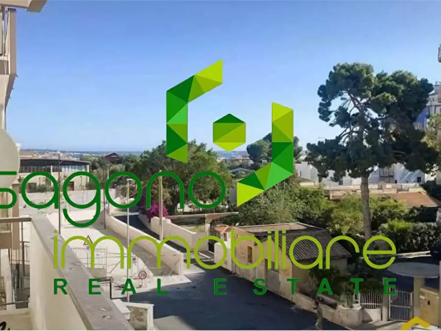 Immagine 11 di Appartamento in vendita  a Siracusa