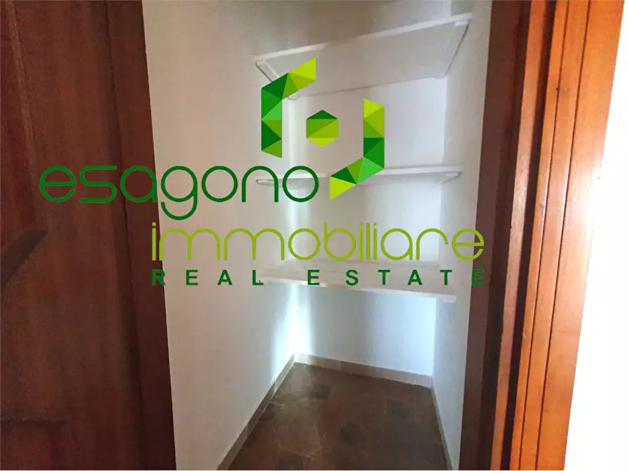 Immagine 10 di Appartamento in vendita  a Siracusa