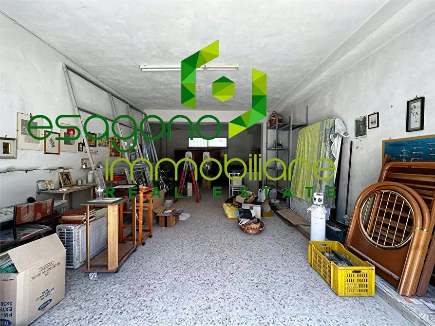 Immagine 1 di Garage in vendita  a Siracusa