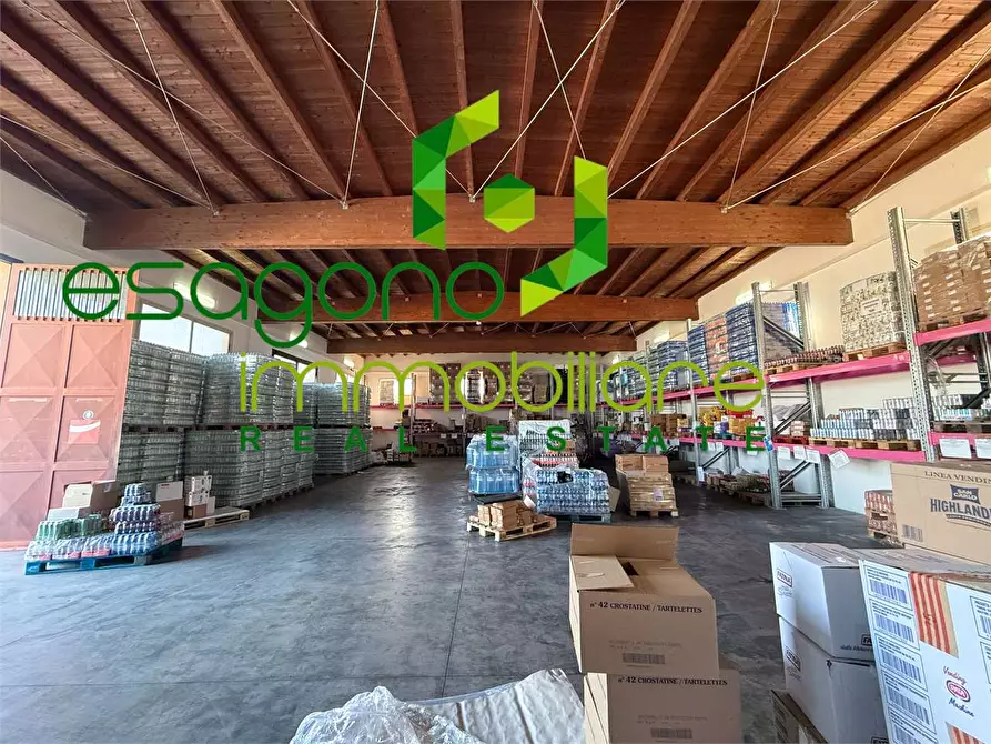 Immagine 5 di Capannone industriale in affitto  a Siracusa