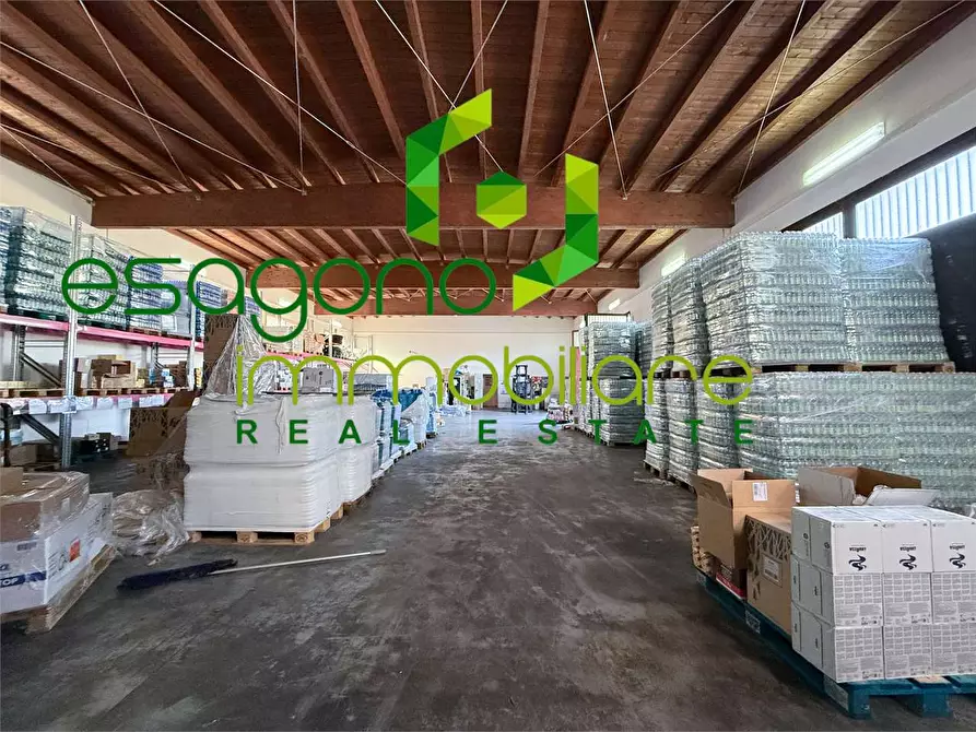 Immagine 8 di Capannone industriale in affitto  a Siracusa