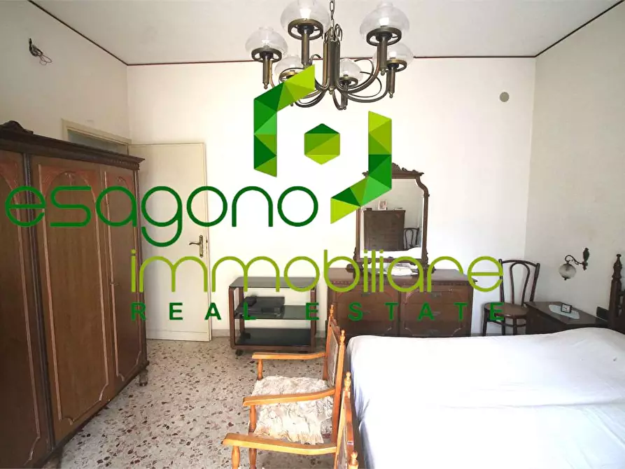 Immagine 11 di Appartamento in vendita  a Siracusa