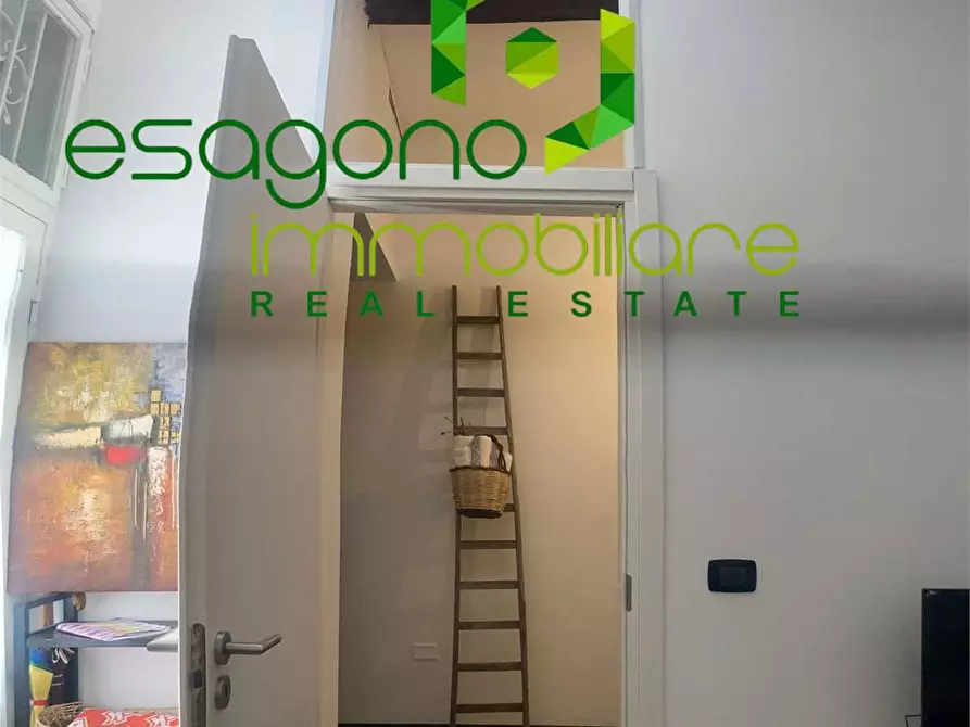 Immagine 5 di Appartamento in vendita  in Via Larga a Siracusa