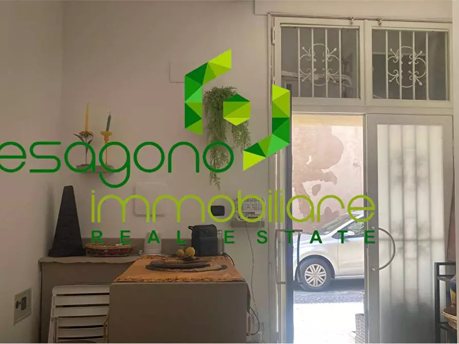 Immagine 9 di Appartamento in vendita  in Via Larga a Siracusa