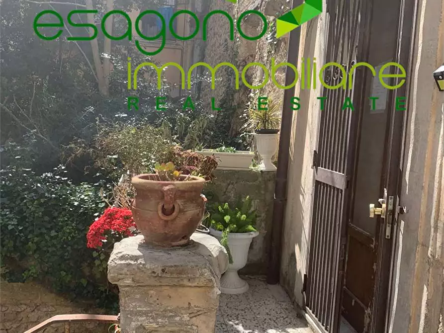 Immagine 6 di Appartamento in vendita  a Siracusa